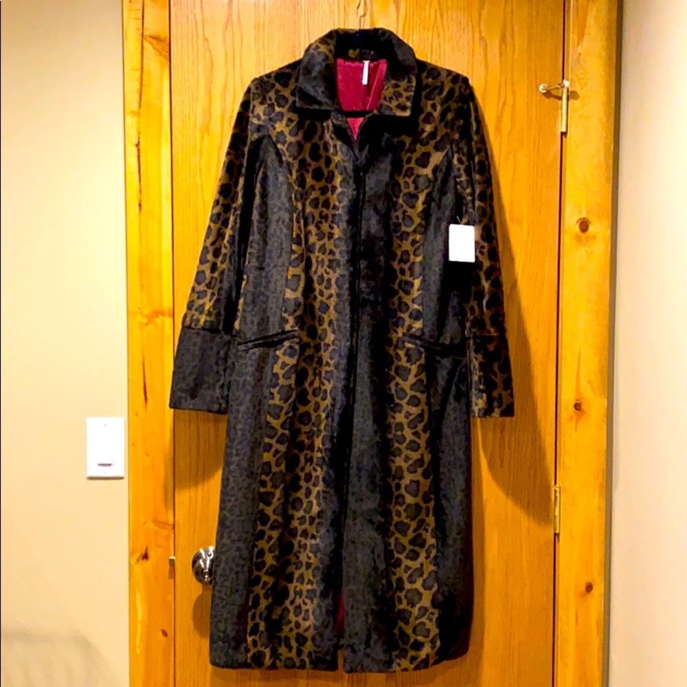 NWT Unique Free People Leopard Faux Fur Long Coat
